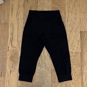 Lululemon black joggers